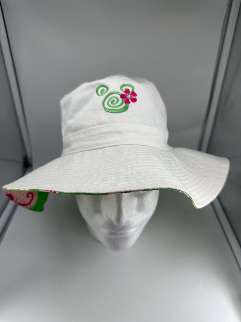 Disney world Reversible White Sun Hat with Pink & Lime Floral Accent